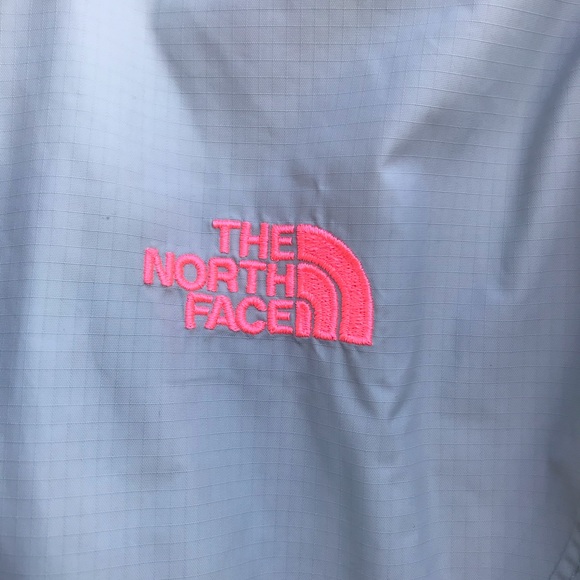 The North Face Resolve Jacket - Picture 2 of 9